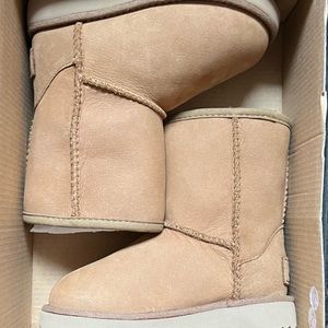 Toddler Girls Ugg Boots